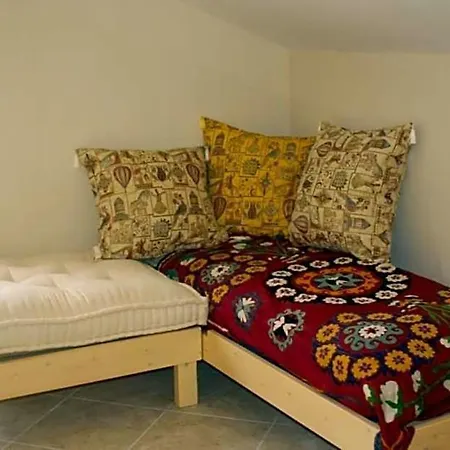 Gokbel Sleeps 7 Pool Air Con Wifi *