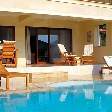 Villa Gokbel Sleeps 7 Pool Air Con Wifi *