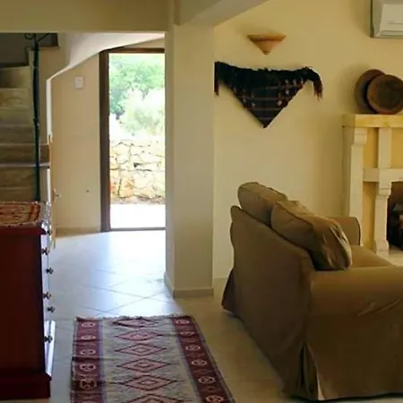 Villa Gokbel Sleeps 7 Pool Air Con Wifi