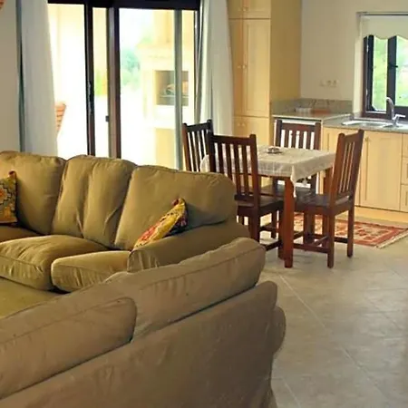 Villa Gokbel Sleeps 7 Pool Air Con Wifi *
